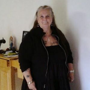 Meet your Posher, Carol